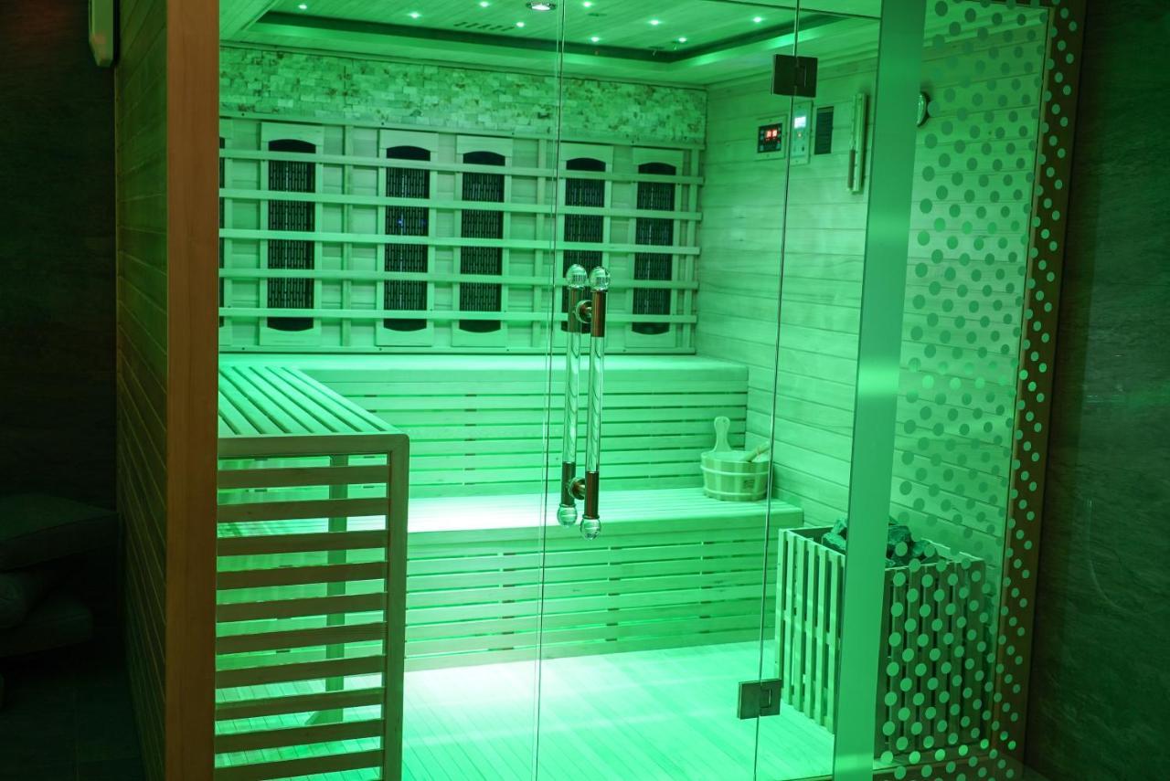 Luxury Villa Moravany nad Váhom Eksteriør bilde