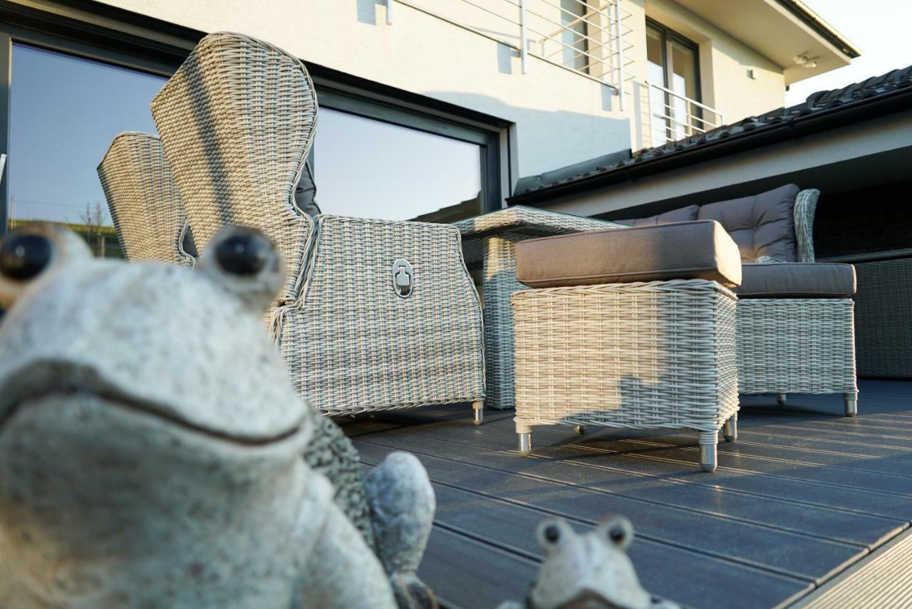 Luxury Villa Moravany nad Váhom Eksteriør bilde